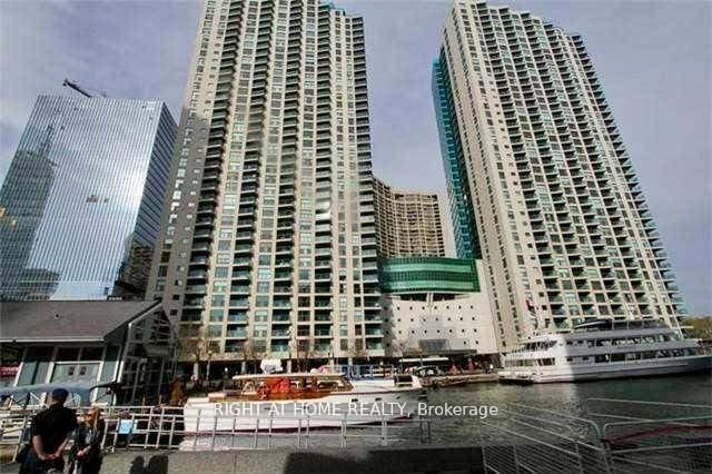 home for lease on 3803-77 Harbour Square