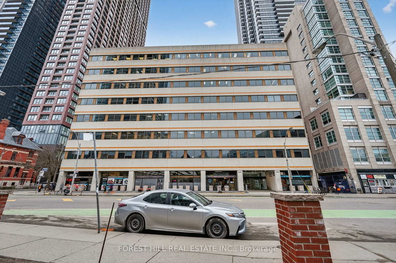 702 - 600 Sherbourne St, Toronto, M4X 1W4 | Image 2