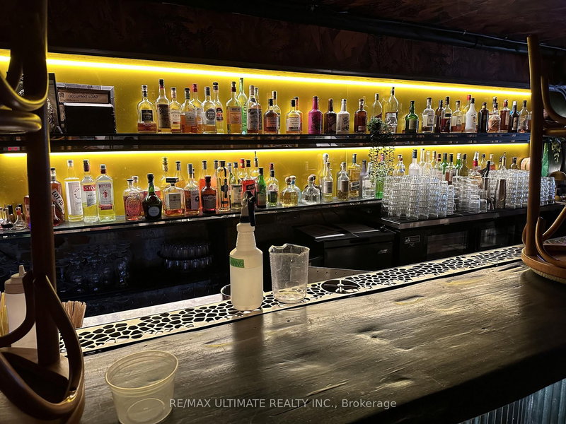 270 Adelaide St W, Toronto, M5H 1X6 | Image 3