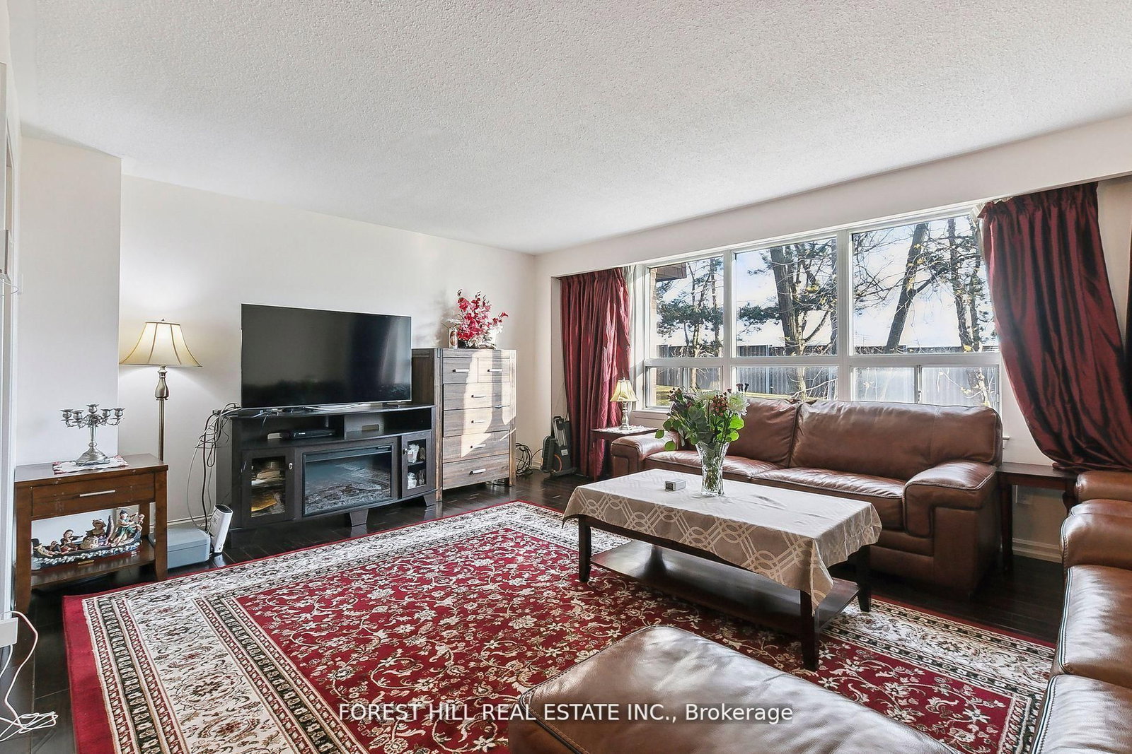 Townhouse for sale at 86 Village Greenway, Toronto, Ontario, M2J 1K8 - Henry Farm - MLS: C12911422