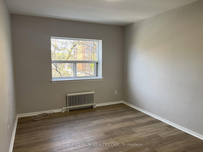 102 - 1698 Victoria Park Ave, Toronto, M1R 1R2 | Image 2