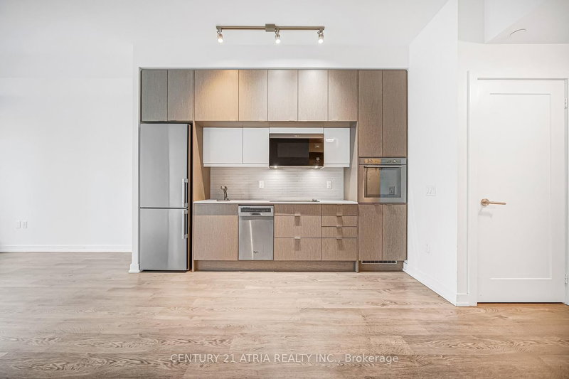 home for lease on 2804-10 York Street