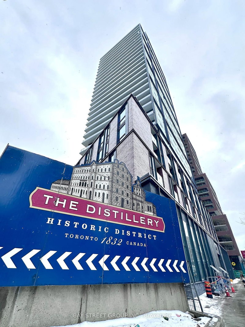 home for lease on 2907-35 Parliament Street