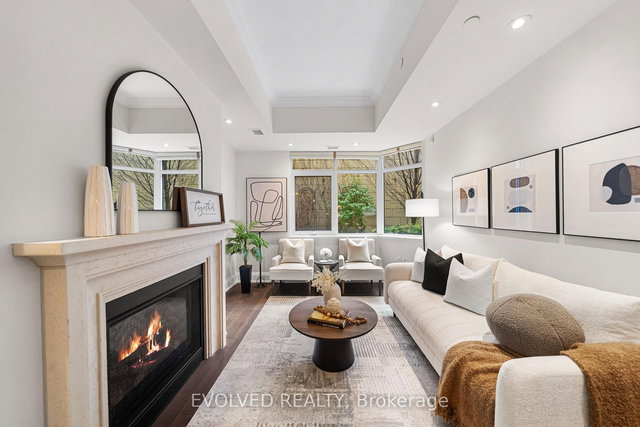 128 - 1900 Bayview Avenue