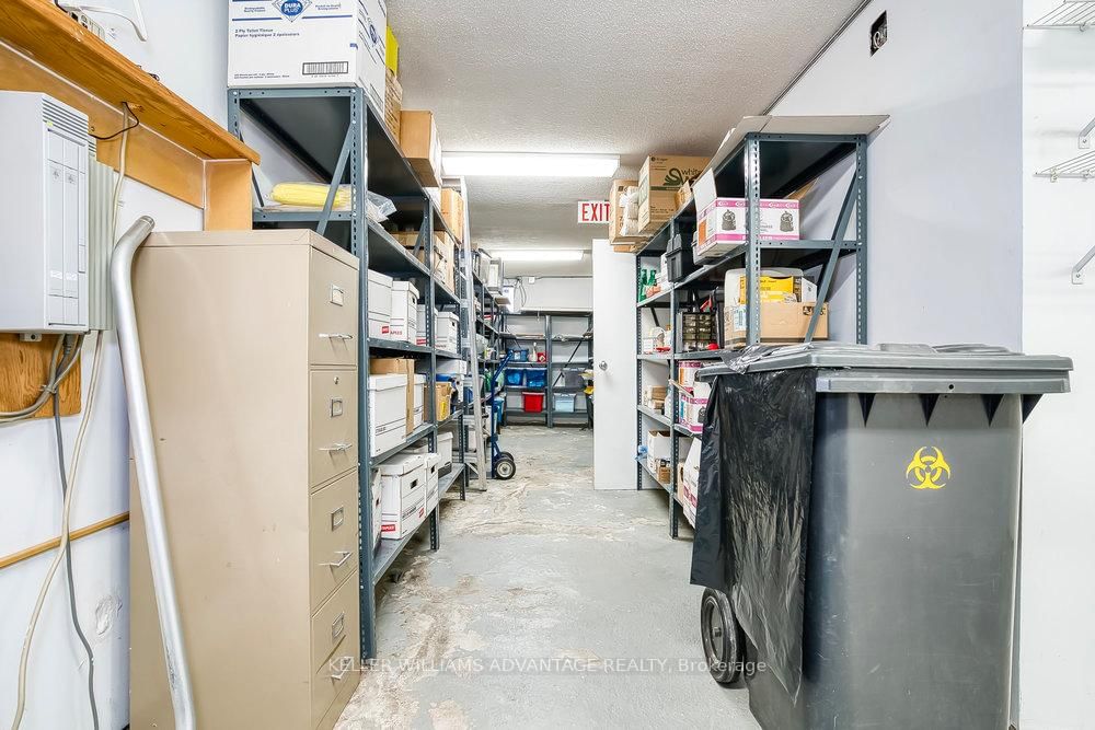 157 Gerrard Street E - Photo 47