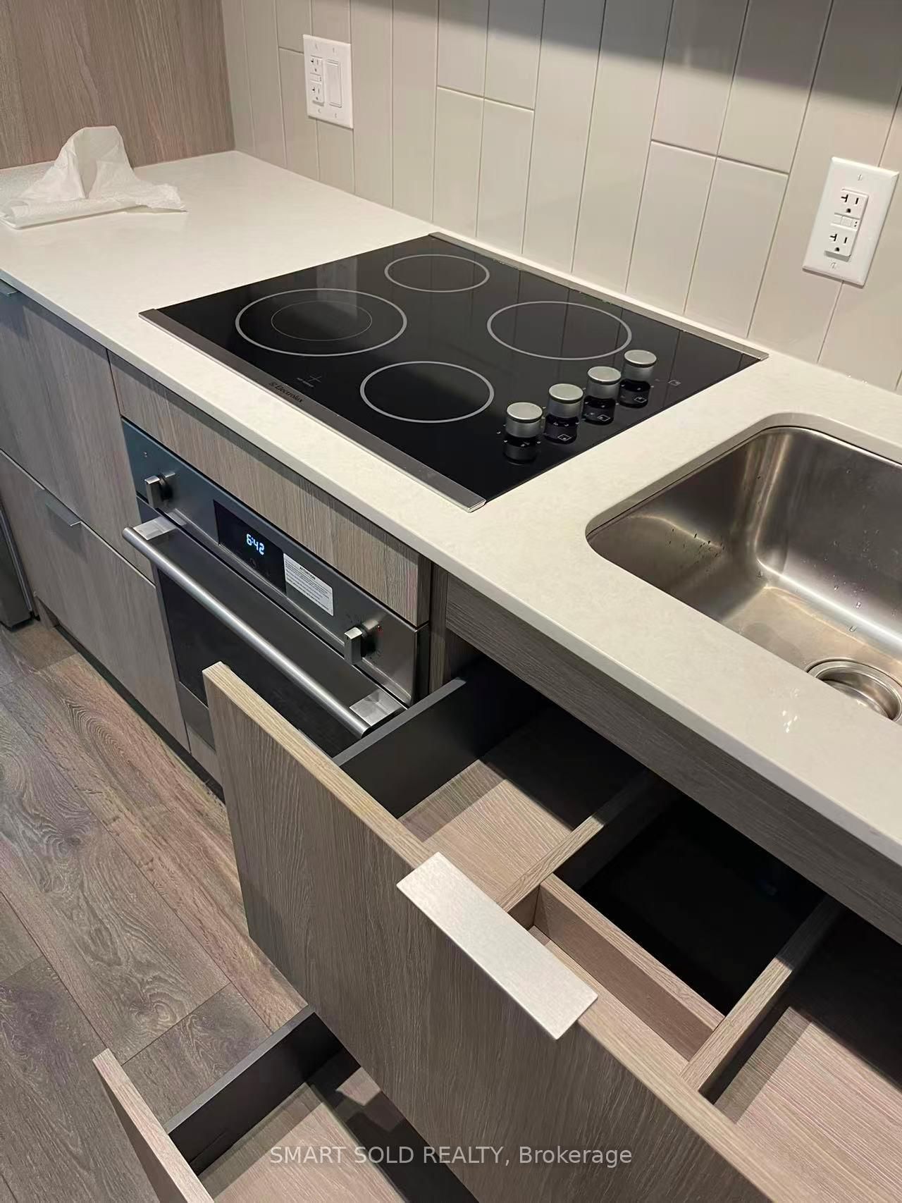 Condo for lease at 612-35 Tubman Avenue, Toronto, Ontario, M5A 0T1 - Regent Park - MLS: C12912076