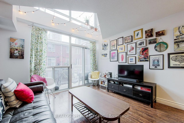 235 - 1029 King Street W