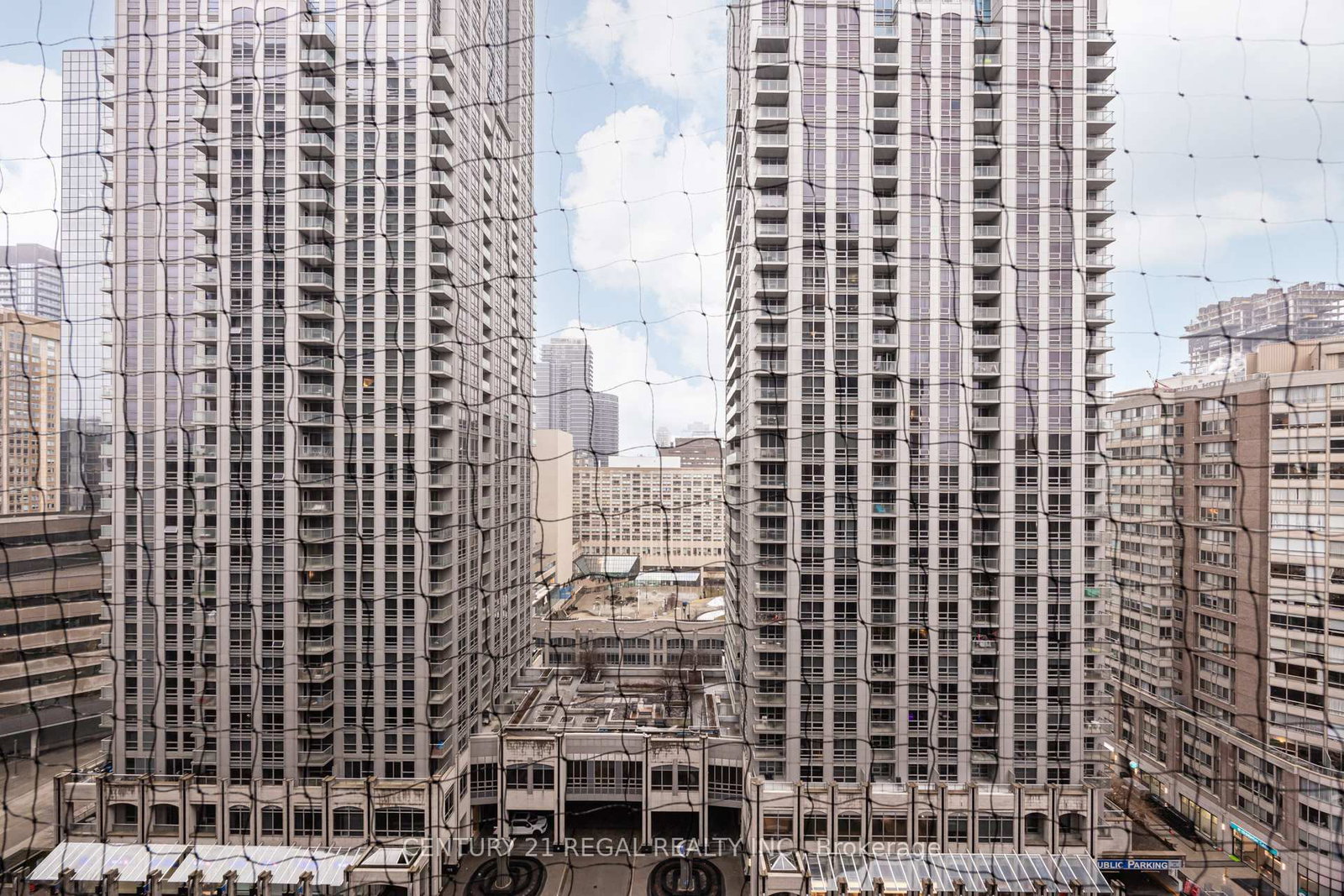 Condo for sale at 1803-750 Bay Street, Toronto, Ontario, M5G 1N6 - Bay Street Corridor - MLS: C12912348