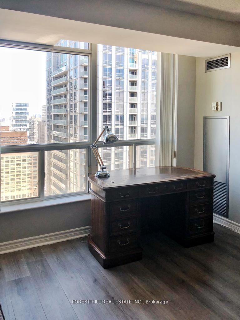 750 Bay Street, Unit 3101 - Photo 7