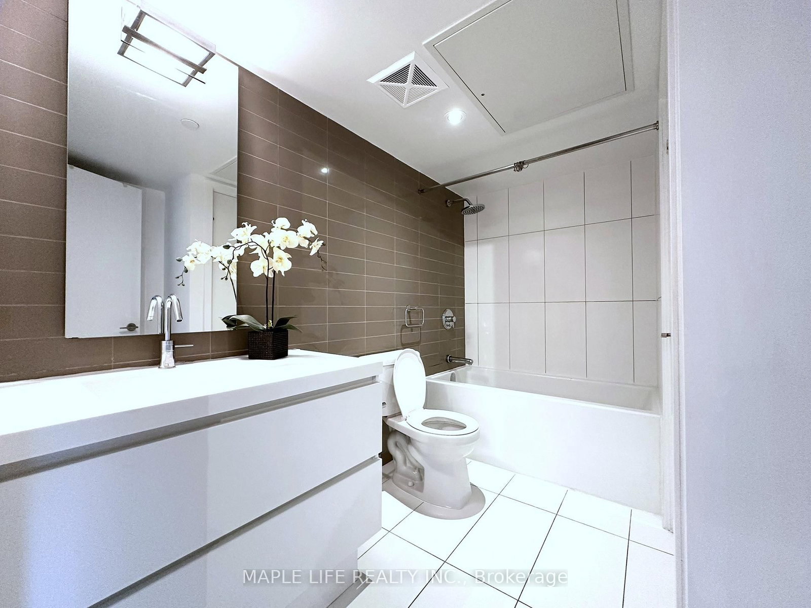 Condo for sale at 1111-85 Queens Wharf Road, Toronto, Ontario, M5V 0J9 - Waterfront Communities C1 - MLS: C12912638