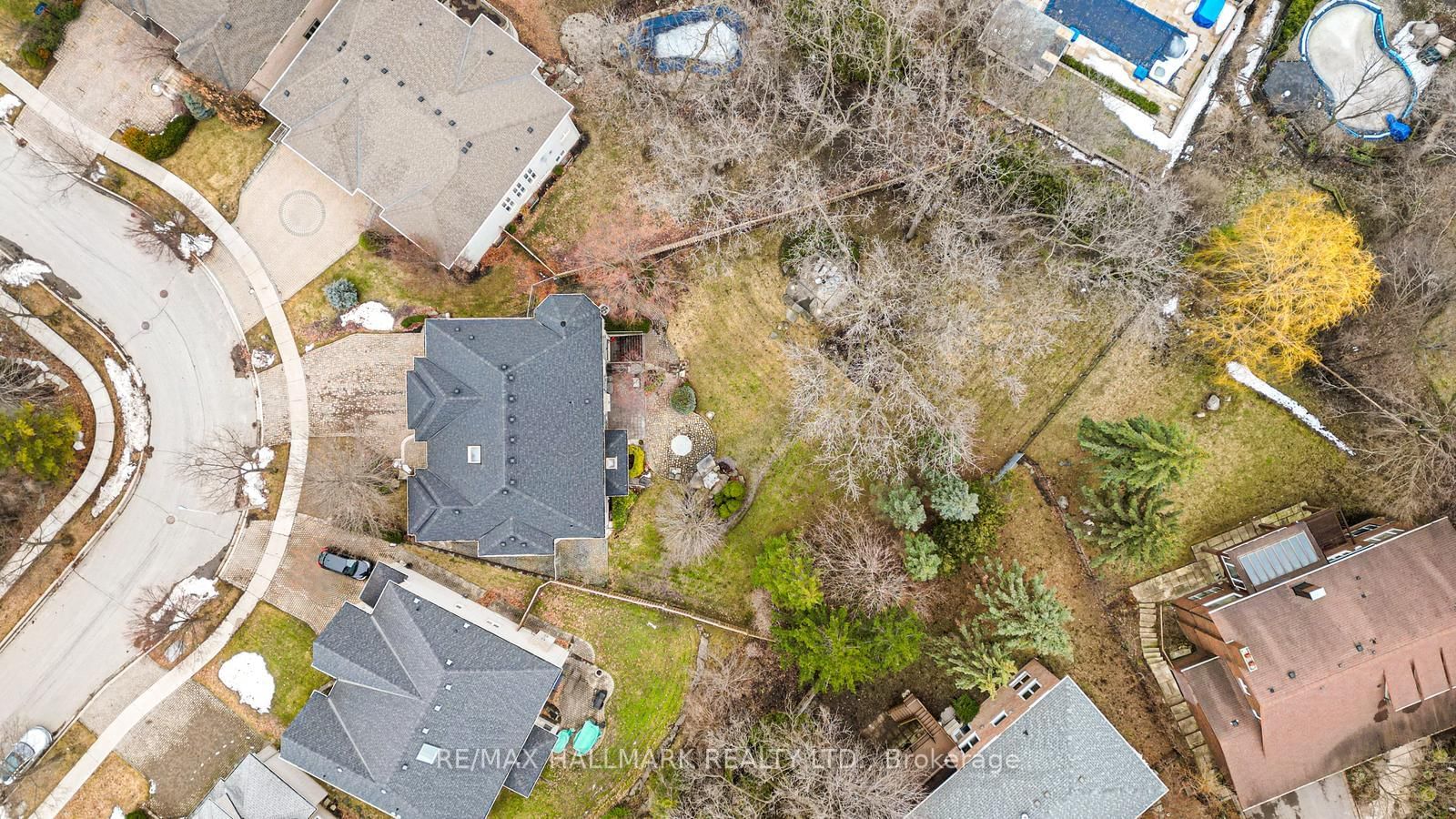 Listing Image 46