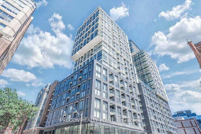 1510 - 158 Front Street E