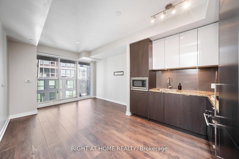 4510 - 125 Blue Jays Way, Toronto, M5V 0N5 | Image 3