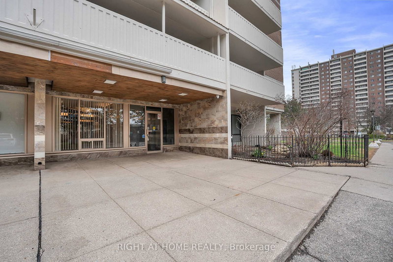 603 - 10 Tangreen Crt, Toronto, M2M 4B9 | Image 2