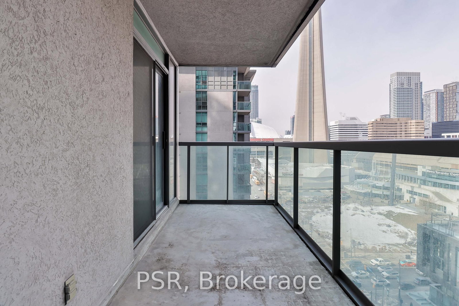 Condo for sale at 1602-30 Grand Trunk Crescent, Toronto, Ontario, M5J 3A4 - Waterfront Communities C1 - MLS: C12914474