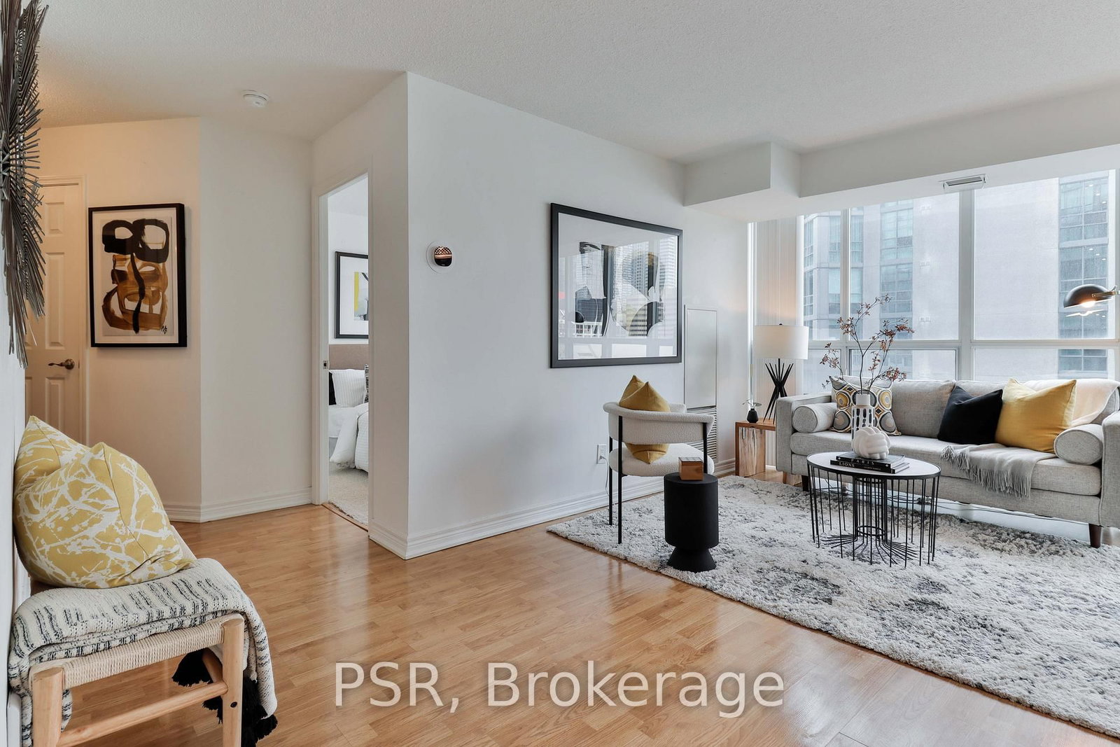 Condo for sale at 1602-30 Grand Trunk Crescent, Toronto, Ontario, M5J 3A4 - Waterfront Communities C1 - MLS: C12914474