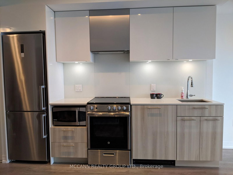 3302 - 251 Jarvis St, Toronto, M5B 0C3 | Image 2