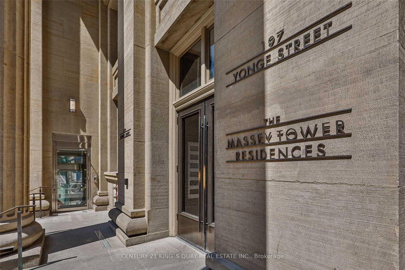 home for lease on 4513-197 Yonge Street