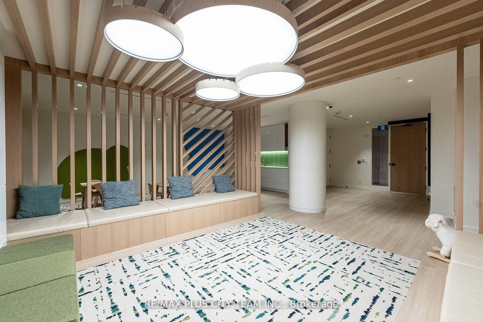 Condo for lease at 324-5 Defries Street, Toronto, Ontario, M5A 0W7 - Regent Park - MLS: C12915210