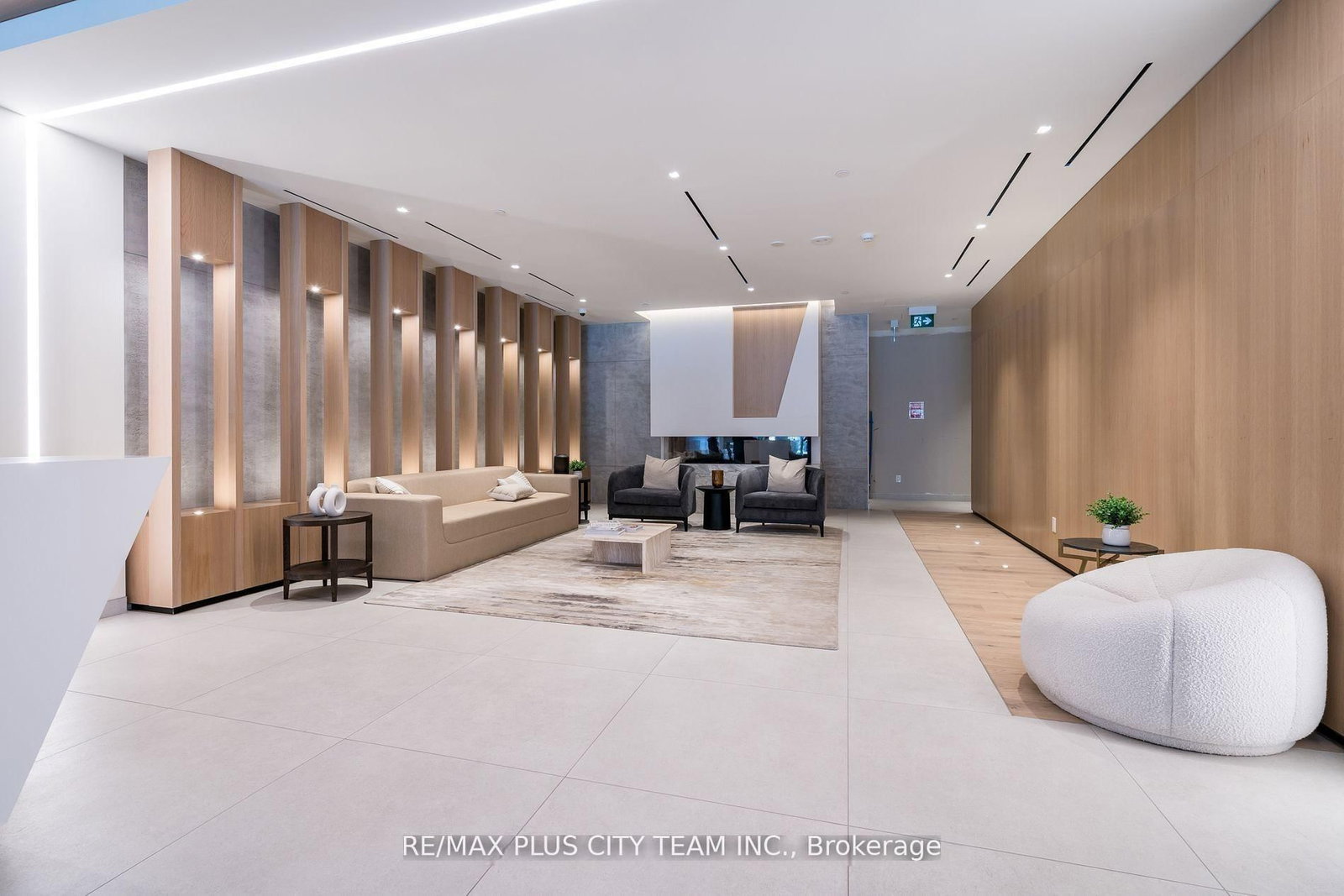 Condo for lease at 324-5 Defries Street, Toronto, Ontario, M5A 0W7 - Regent Park - MLS: C12915210