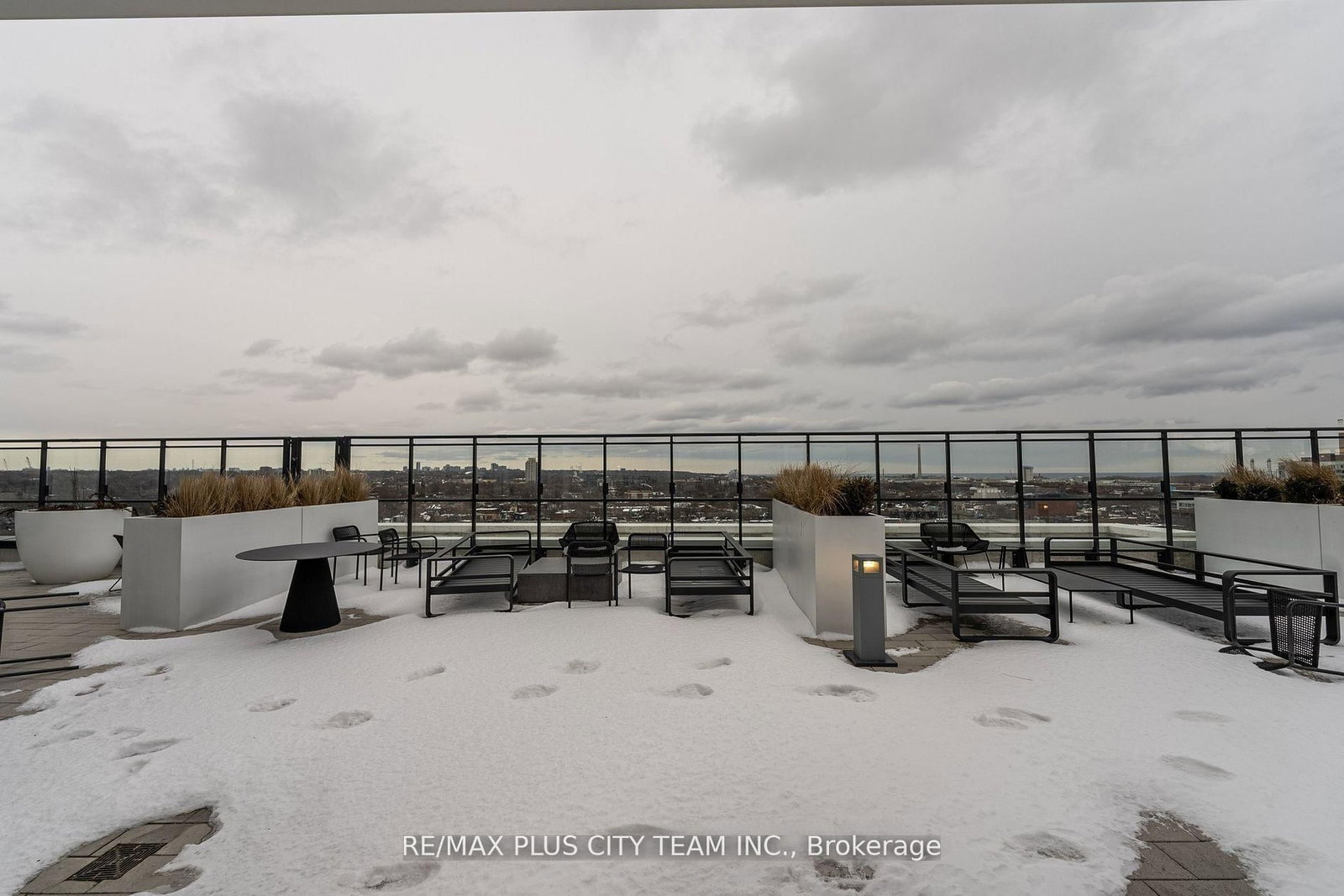 Condo for lease at 324-5 Defries Street, Toronto, Ontario, M5A 0W7 - Regent Park - MLS: C12915210