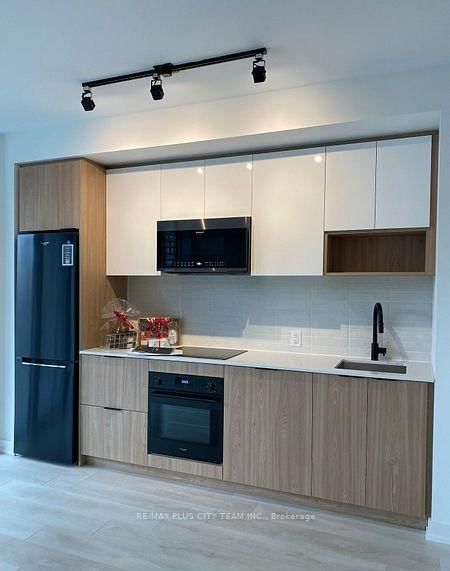 Condo for lease at 324-5 Defries Street, Toronto, Ontario, M5A 0W7 - Regent Park - MLS: C12915210