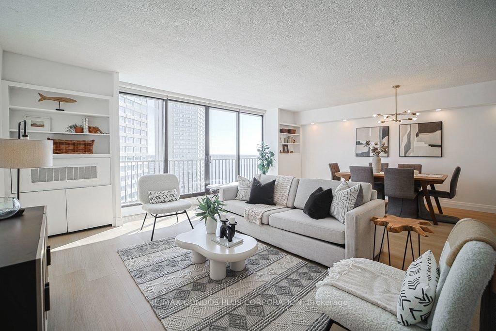 Condo for sale at 2232-33 HARBOUR Square, Toronto, Ontario, M5J 2G2 - Waterfront Communities C1 - MLS: C12915378