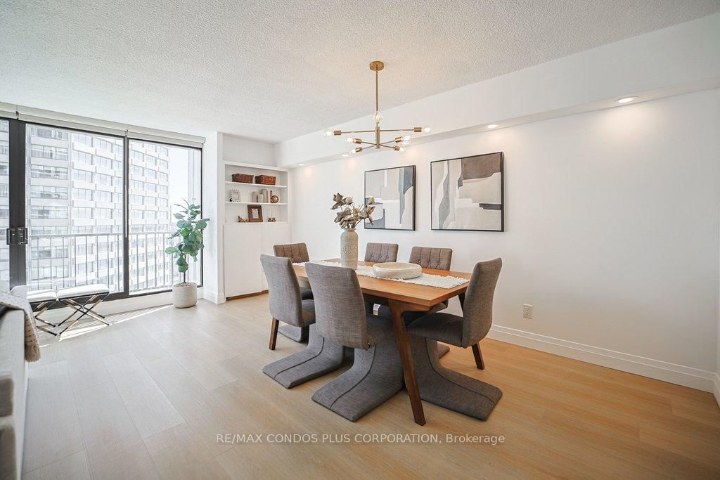 Condo for sale at 2232-33 HARBOUR Square, Toronto, Ontario, M5J 2G2 - Waterfront Communities C1 - MLS: C12915378