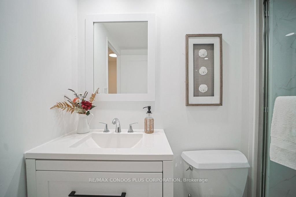 Condo for sale at 2232-33 HARBOUR Square, Toronto, Ontario, M5J 2G2 - Waterfront Communities C1 - MLS: C12915378