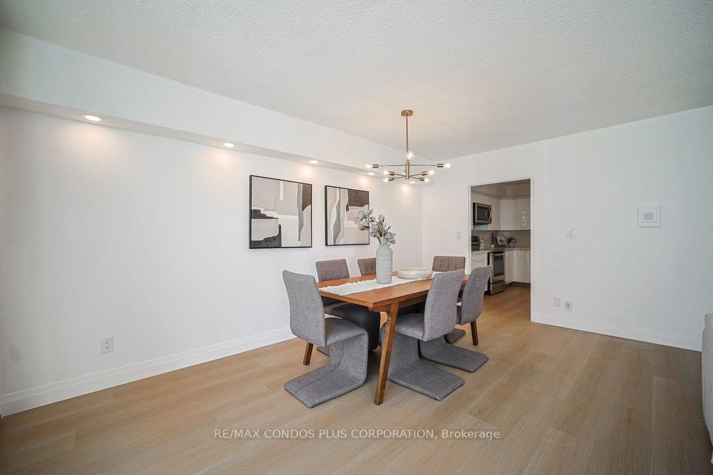 Condo for sale at 2232-33 HARBOUR Square, Toronto, Ontario, M5J 2G2 - Waterfront Communities C1 - MLS: C12915378