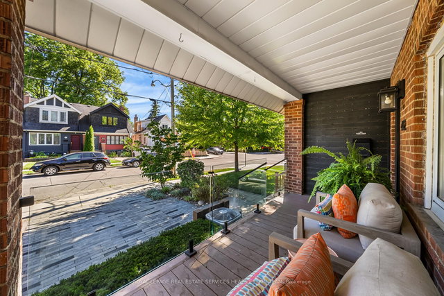 442 Hillsdale Avenue E