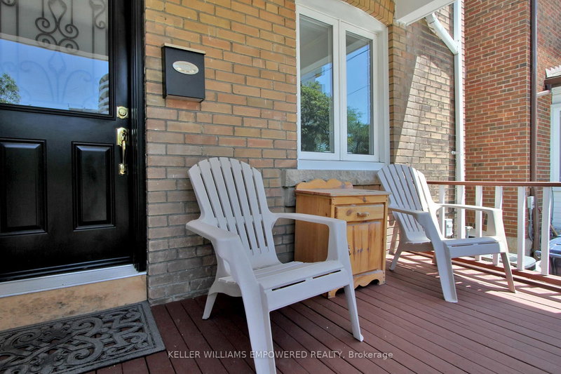 51 Rawlinson Ave, Toronto, M4P 2N1 | Image 2