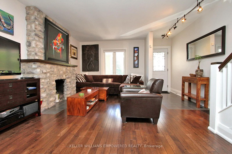 51 Rawlinson Ave, Toronto, M4P 2N1 | Image 3