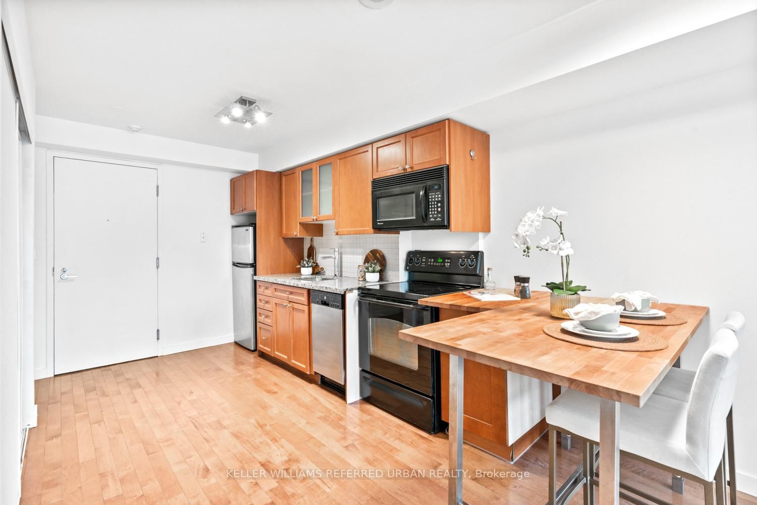 Condo for sale at 341-1005 King Street, Toronto, Ontario, M6K 3M8 - Niagara - MLS: C12916218