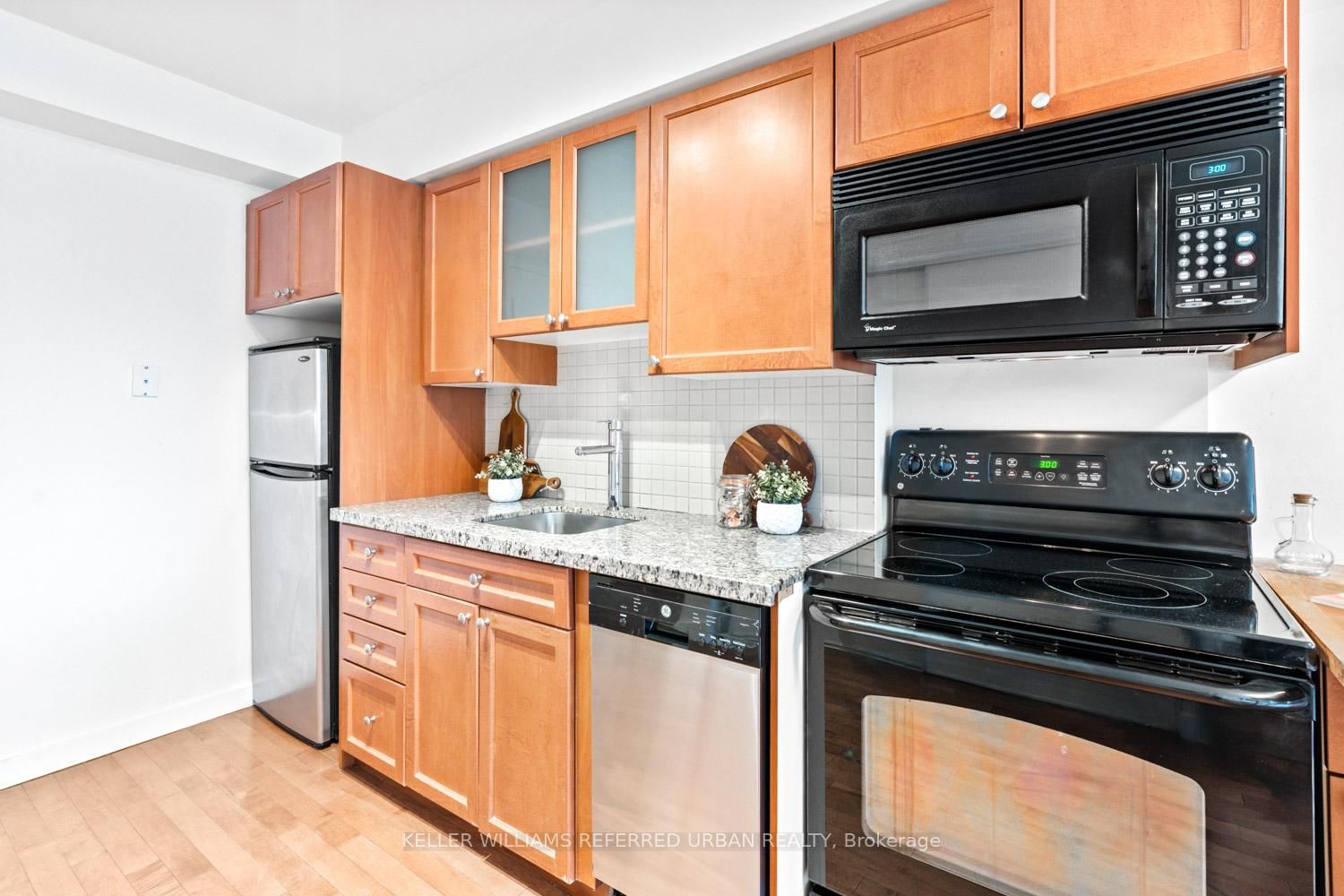 Condo for sale at 341-1005 King Street, Toronto, Ontario, M6K 3M8 - Niagara - MLS: C12916218