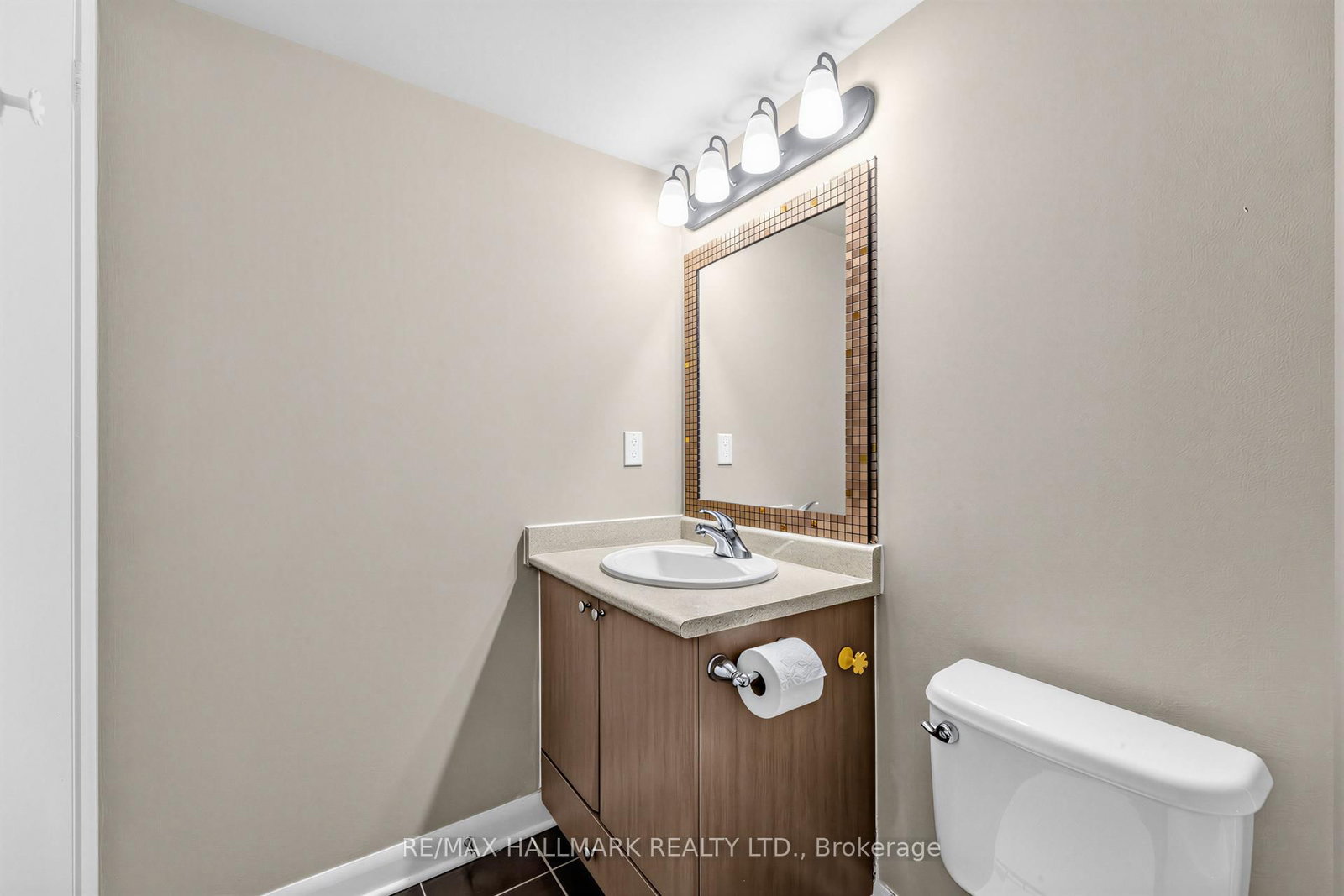 525 Wilson Avenue, Unit 618 - Photo 22