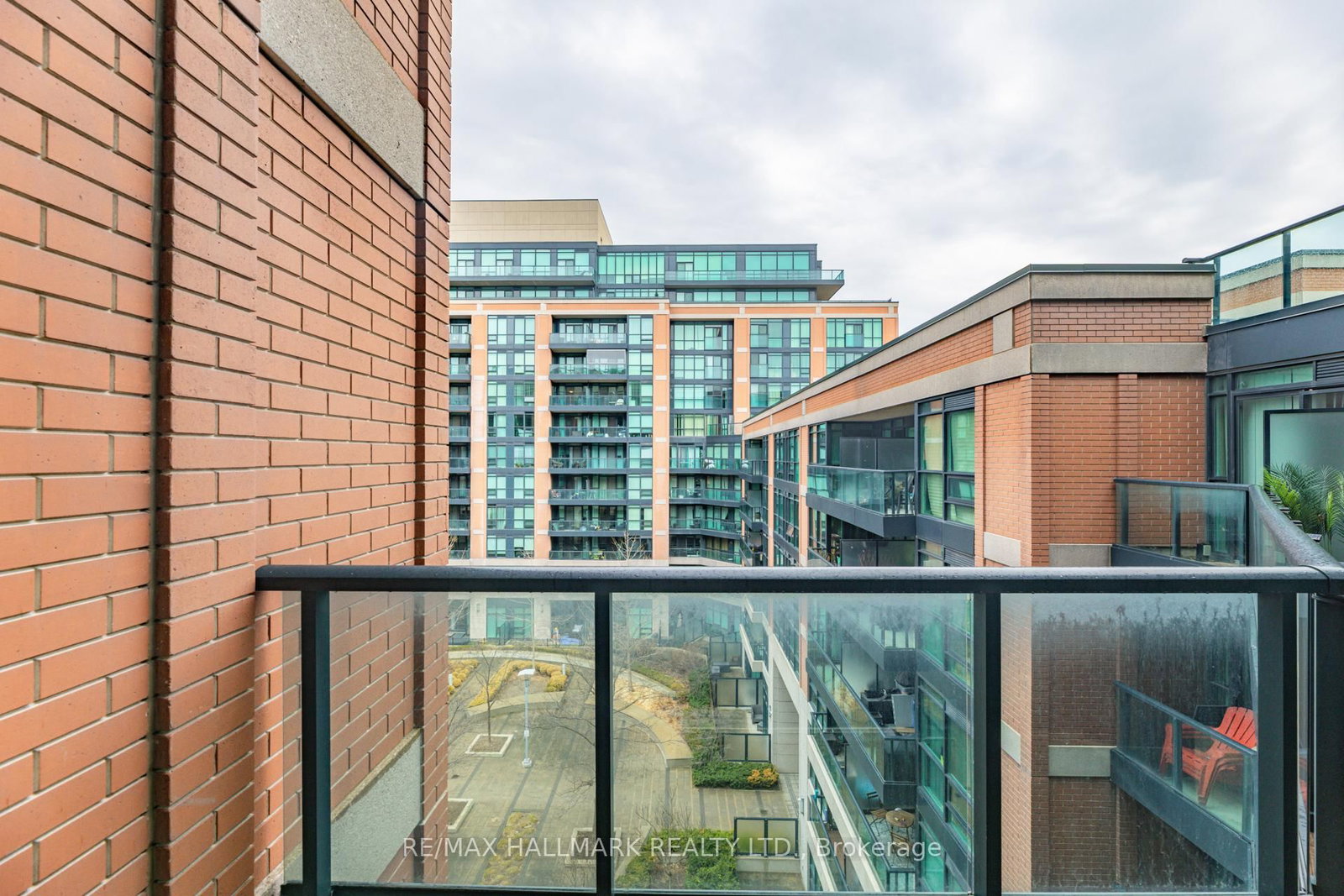 525 Wilson Avenue, Unit 618 - Photo 26