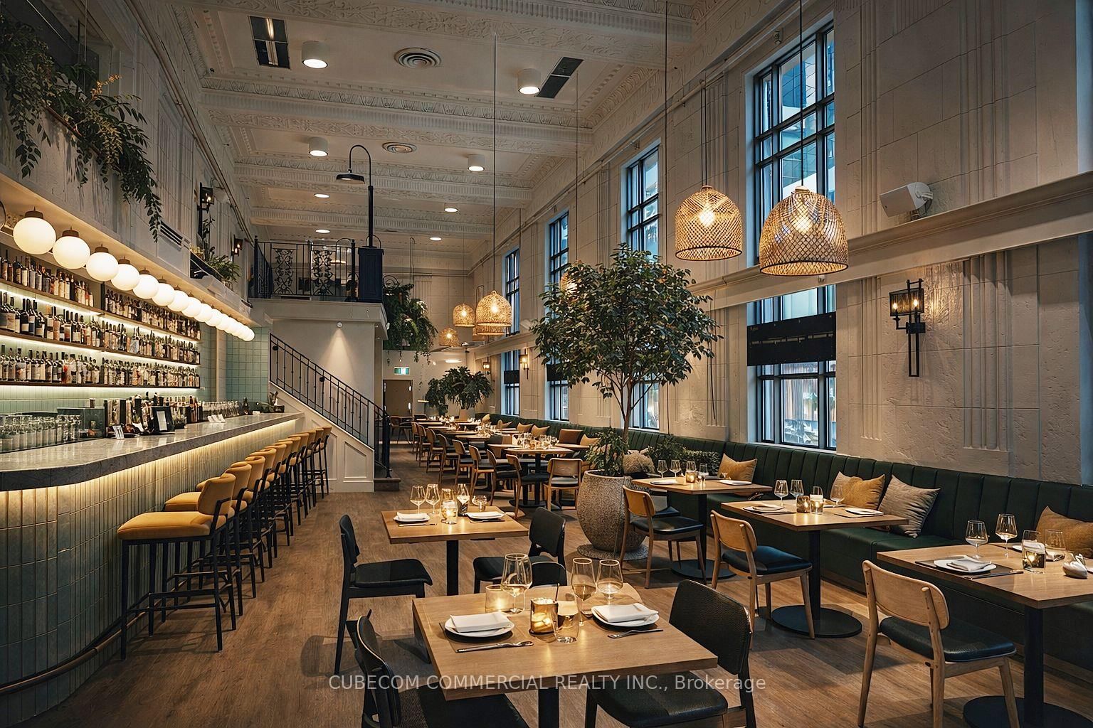 380 Yonge Street - Photo 5