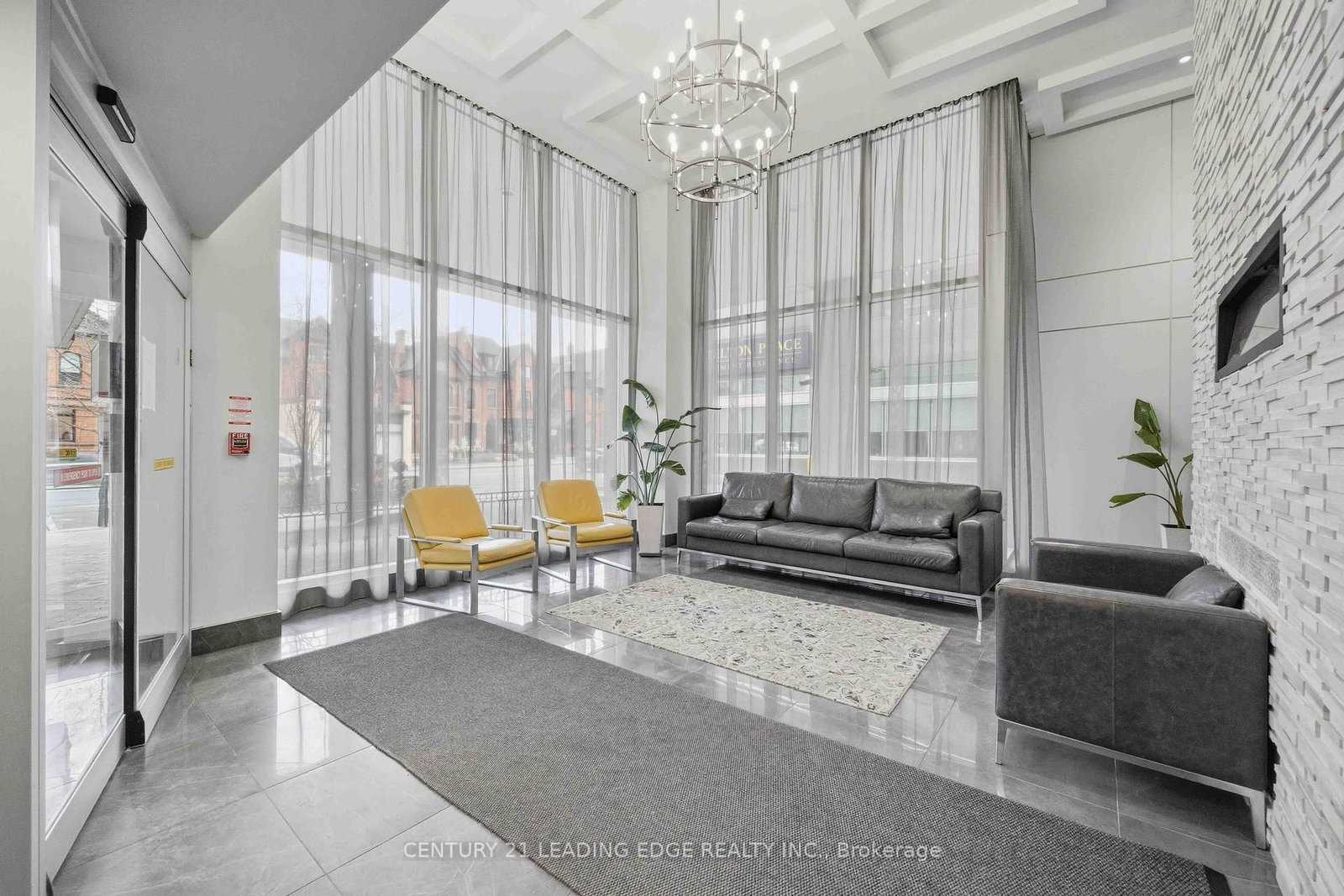 103 Avenue Road, Unit 705 - Photo 12