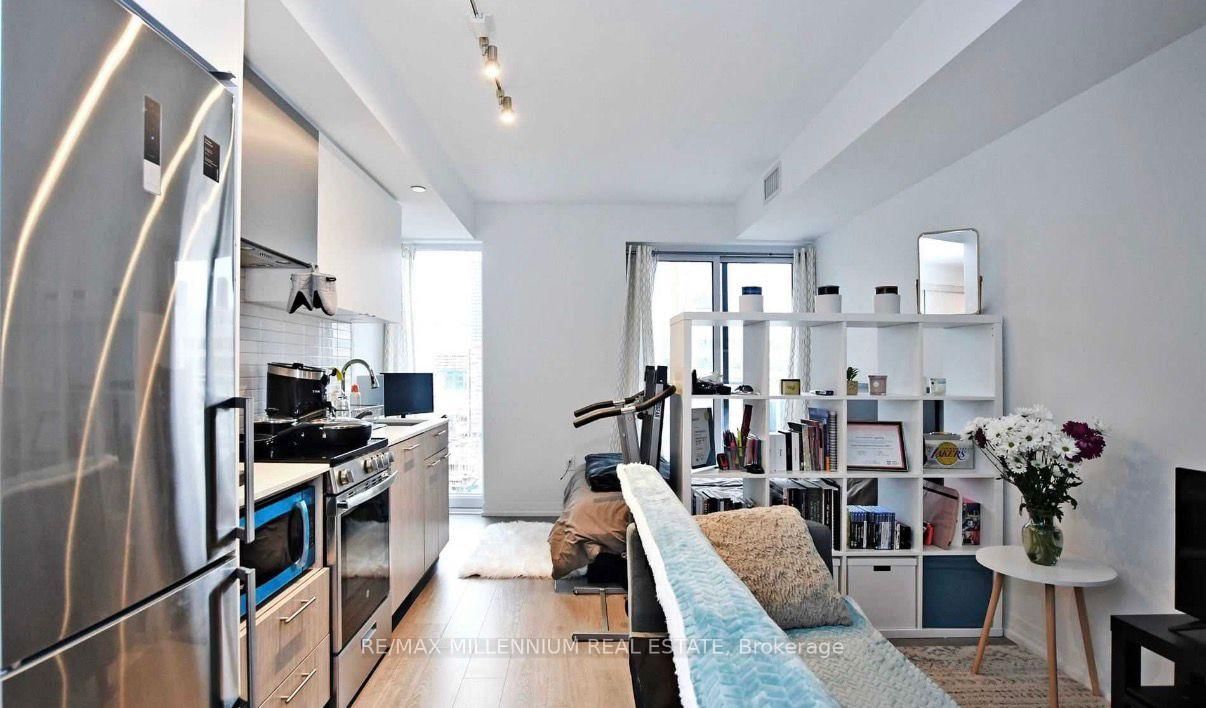 251 Jarvis Street, Unit 1427 - Photo 7