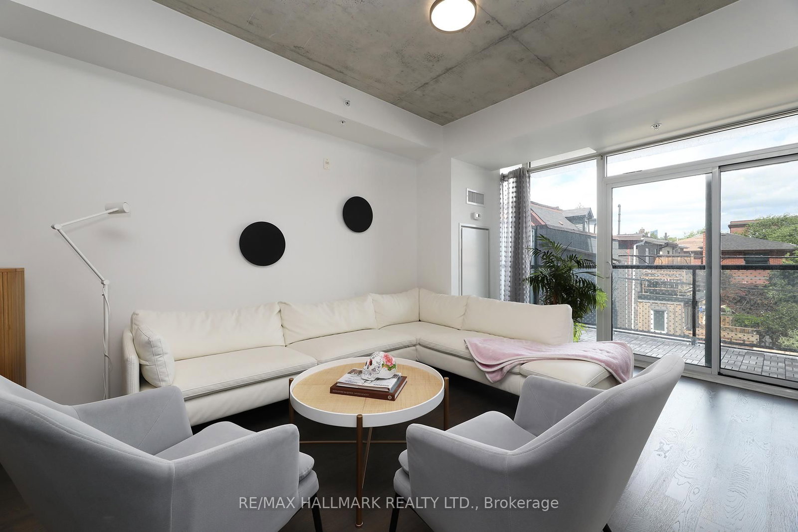 Condo for sale at 211-109 Ossington Avenue, Toronto, Ontario, M6J 2Z2 - Trinity-Bellwoods - MLS: C12917366