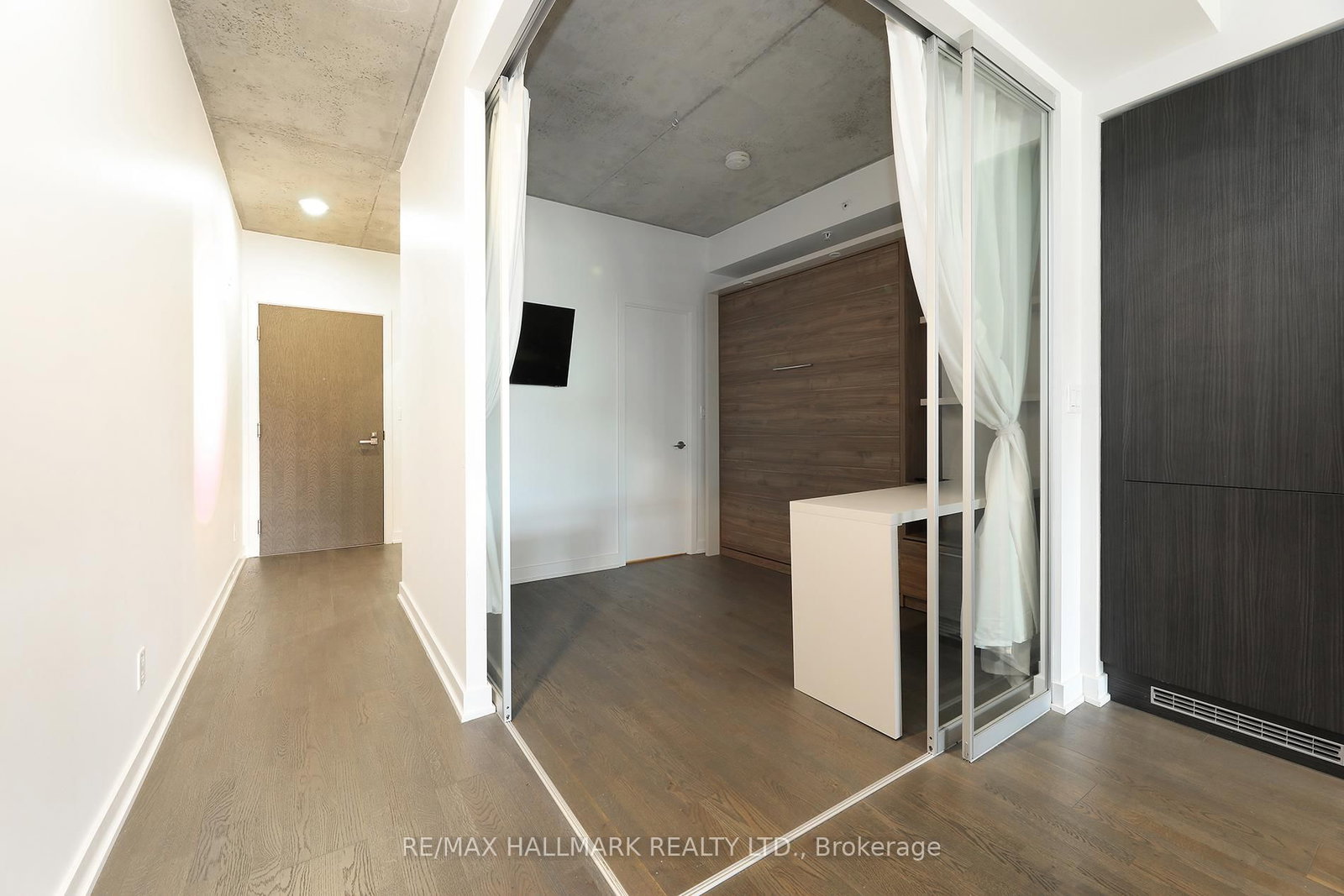 Condo for sale at 211-109 Ossington Avenue, Toronto, Ontario, M6J 2Z2 - Trinity-Bellwoods - MLS: C12917366