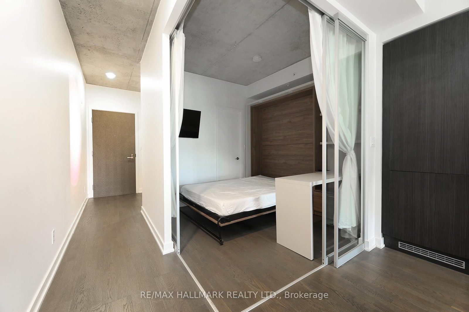 Condo for sale at 211-109 Ossington Avenue, Toronto, Ontario, M6J 2Z2 - Trinity-Bellwoods - MLS: C12917366