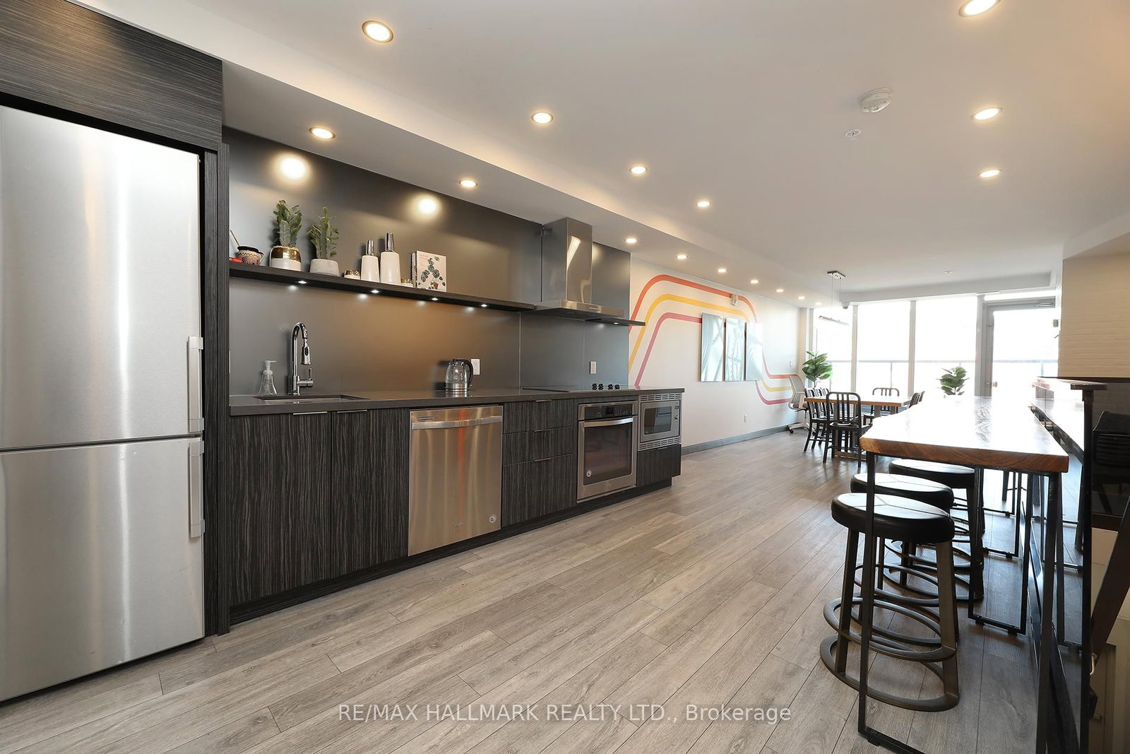 Condo for sale at 211-109 Ossington Avenue, Toronto, Ontario, M6J 2Z2 - Trinity-Bellwoods - MLS: C12917366