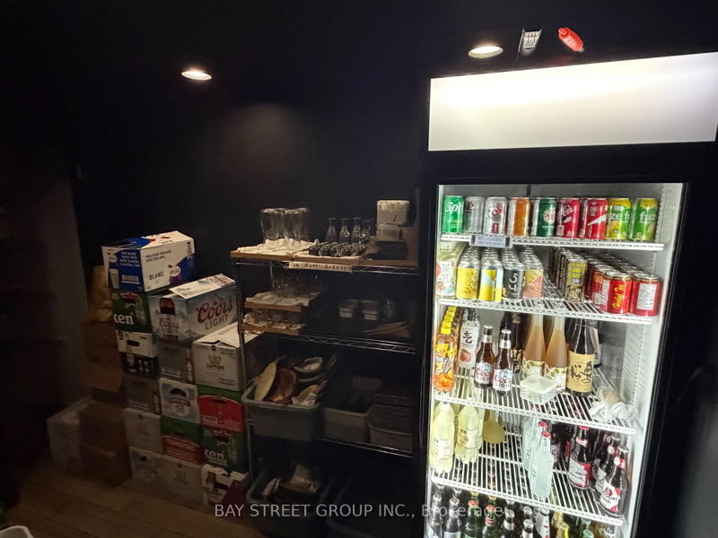 307 Spadina Ave photo 5
