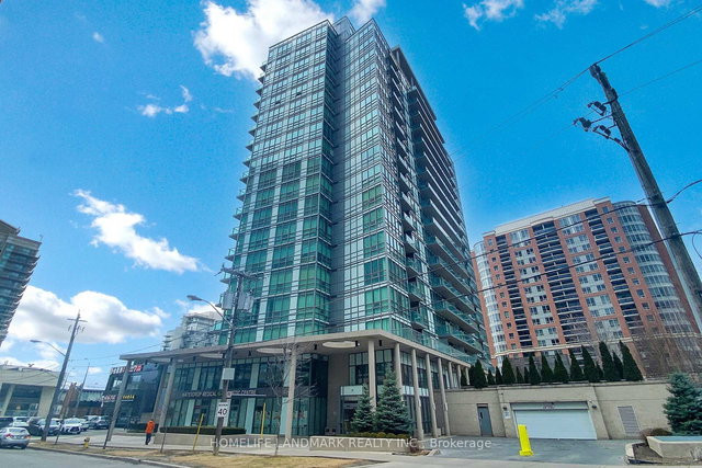 911 - 26 Norton Avenue