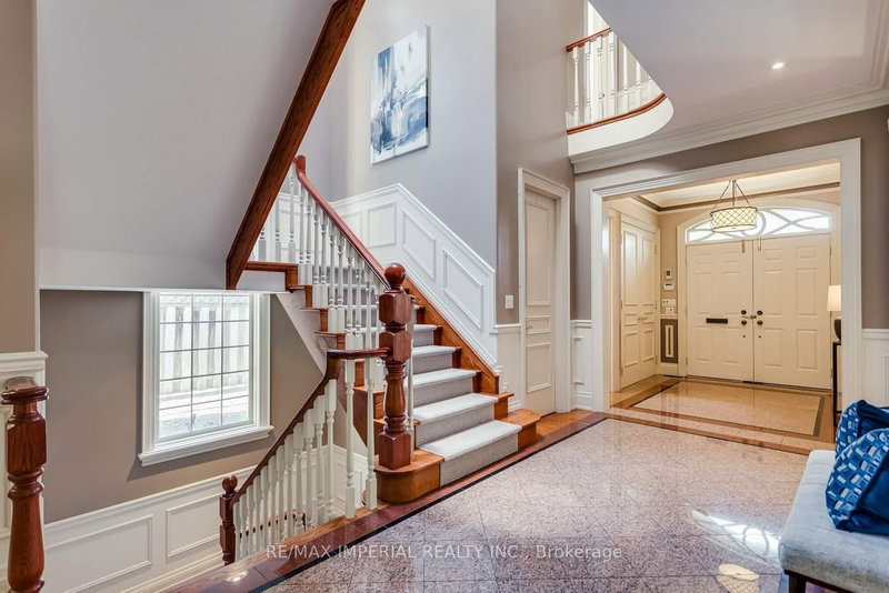 270 Spring Garden Ave, Toronto, M2N 3G9 | Image 3