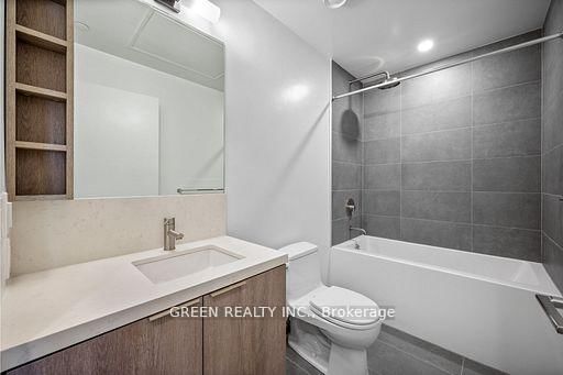Condo for lease at 517-2020 Bathurst Street, Toronto, Ontario, M5P 0A6 - Humewood-Cedarvale - MLS: C12918558