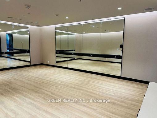 Condo for lease at 517-2020 Bathurst Street, Toronto, Ontario, M5P 0A6 - Humewood-Cedarvale - MLS: C12918558