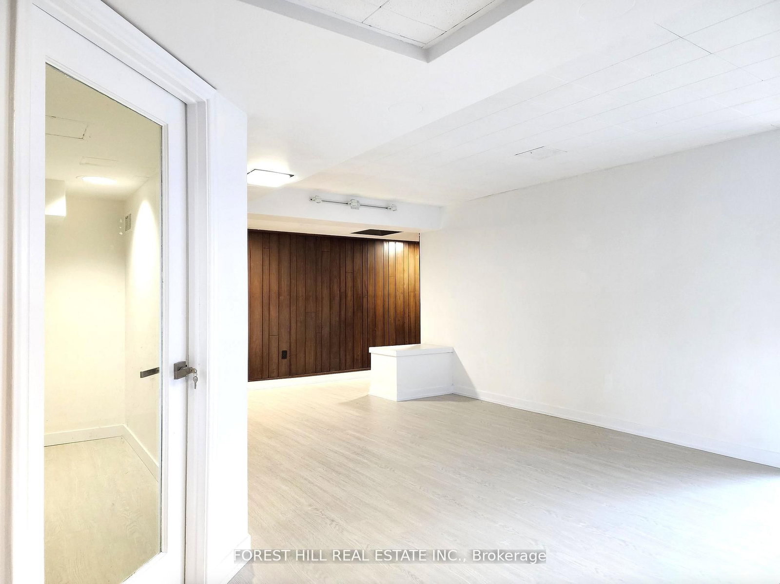 226 Bathurst Street, Unit 200 - Photo 9